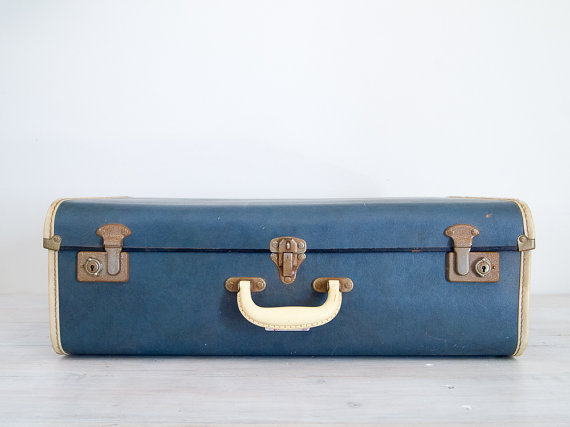 The art of spontaneous travel. Vintage suitcase from epochco.