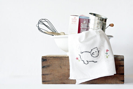 Vintage 1950's Embroidered Kitchen Towel 