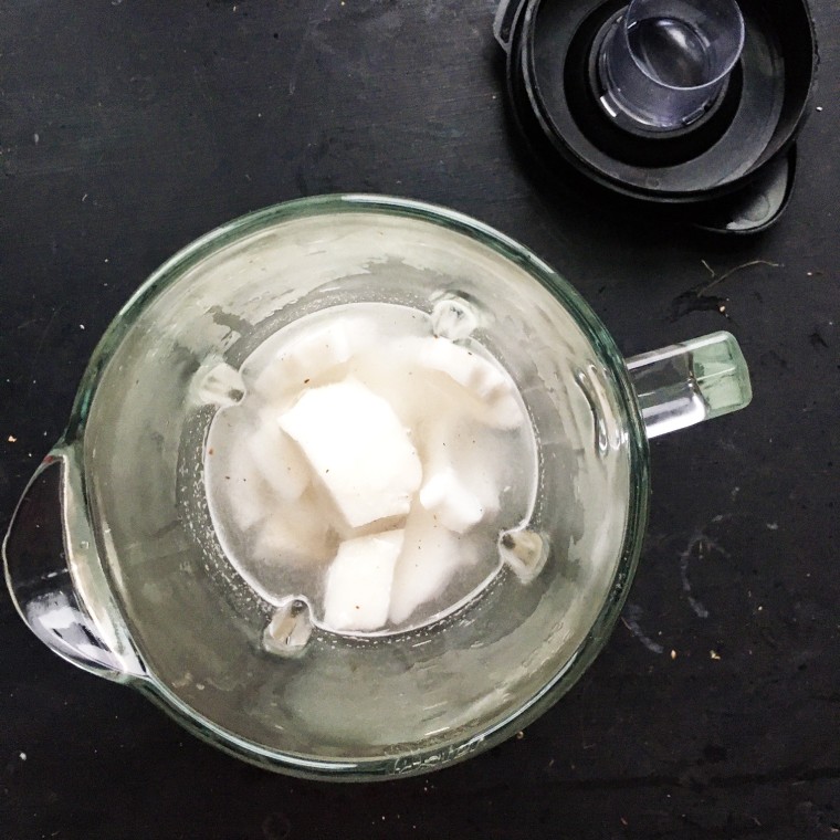 how-to-make-homemade-coconut-milk-in-a-blender